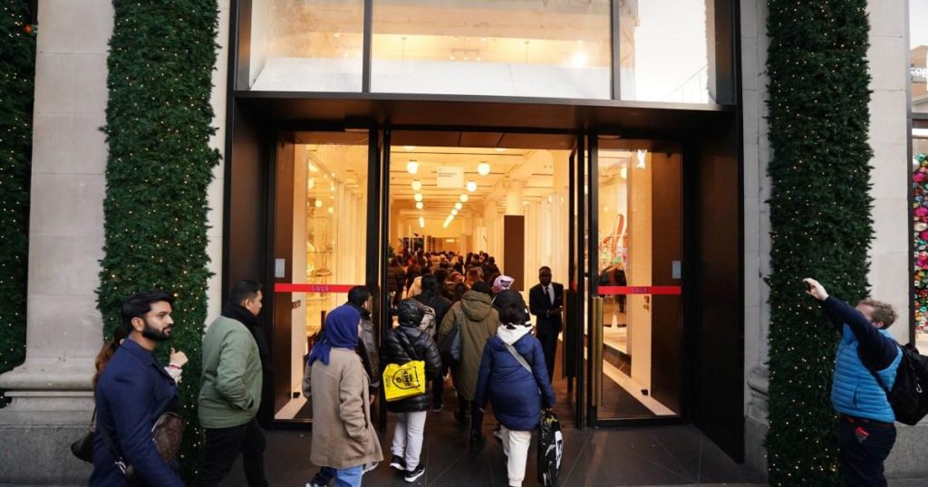 New Year’s Day 2025 Store Opening and Closing Times