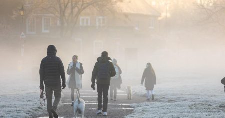 Temperatures Plunge to -7C, Starting the Week Off Icy