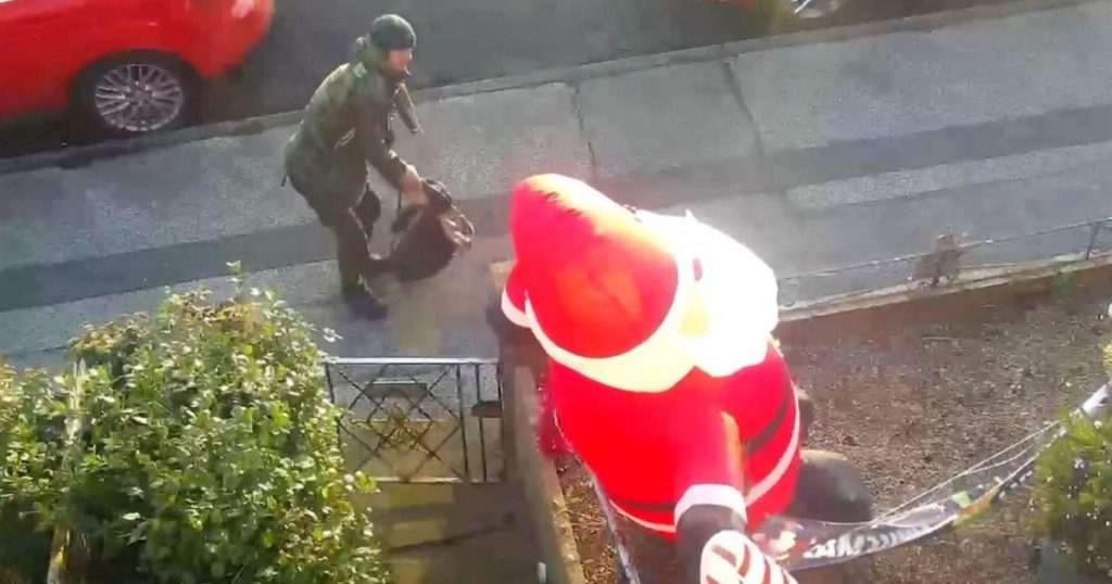 Man Arrested for Vandalizing Inflatable Christmas Decoration