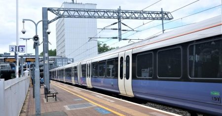 Passenger Injured After Hand Becomes Trapped in Elizabeth Line Train Door