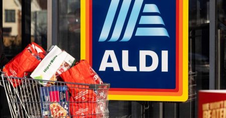 New Year’s Day 2025 Opening Hours for Tesco, Asda, and Sainsbury’s