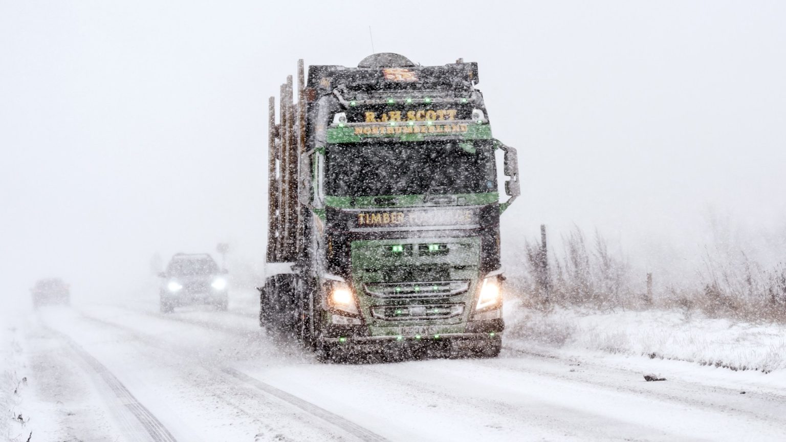 UK Snowfall Distribution Map and Met Office Christmas Day Forecast