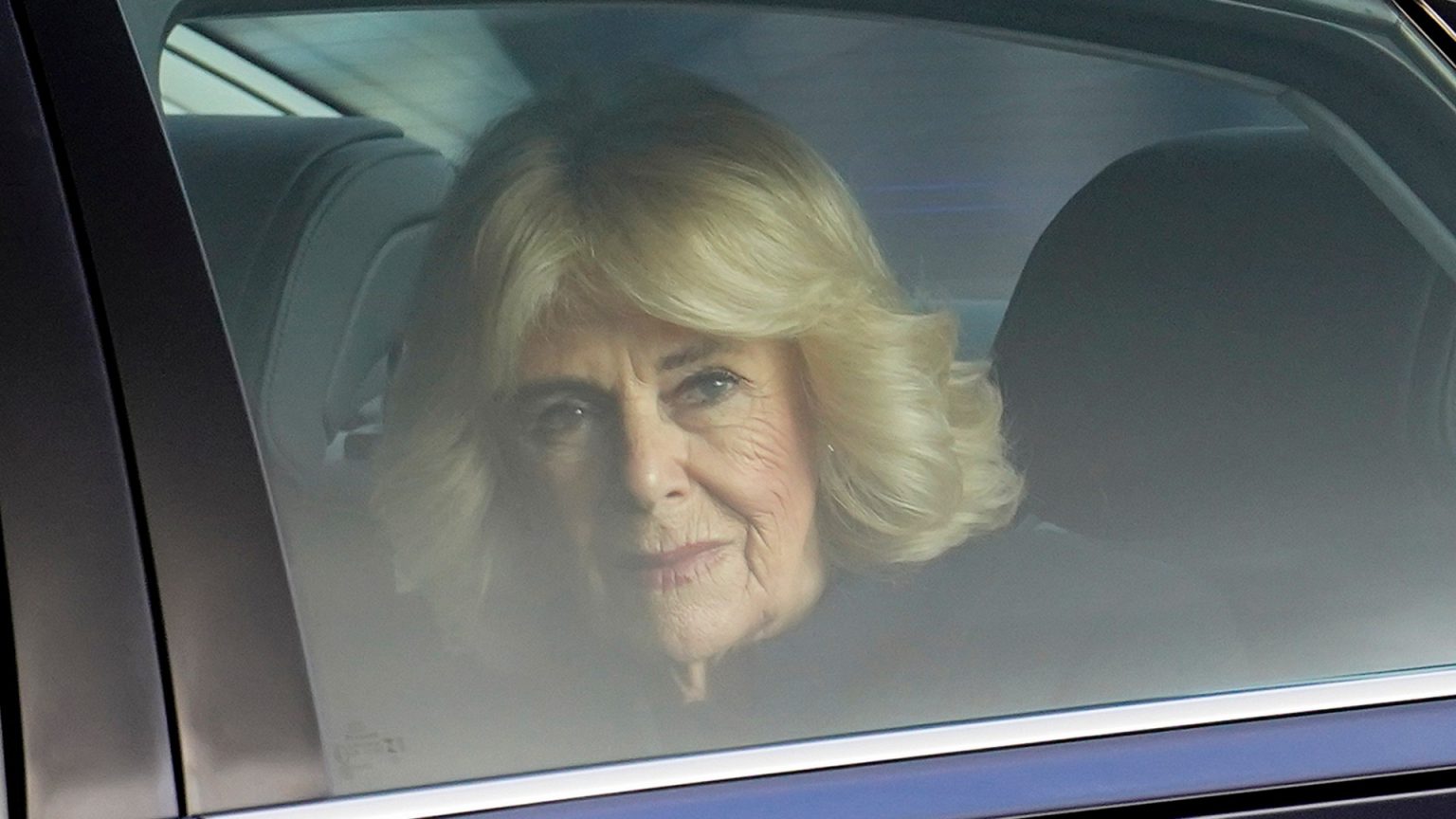 Queen Camilla’s Diagnosis: The 13 Symptoms of Pneumonia You Should Never Ignore