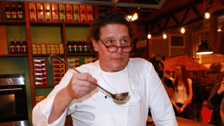 Marco Pierre White Co-Founded Restaurant Sparks Controversy with Tablecloth and Napkin Fees
