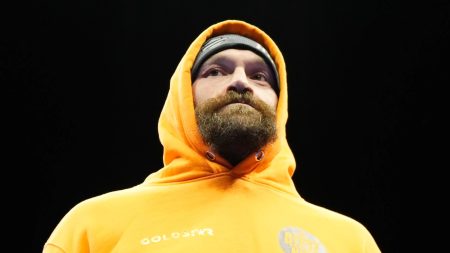 Usyk’s Team Alleges Fury’s Beard Violates Rematch Stipulations