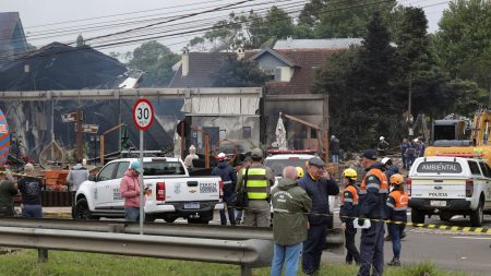 Tragic Plane Crash Claims at Least Ten Lives and Injures Seventeen in Brazilian Tourist Town