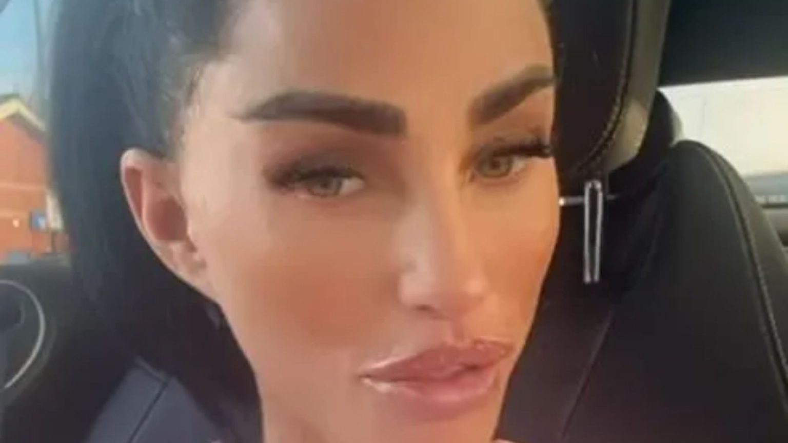 Katie Price’s Admirers Express Concern Over Her Appearance in Tight-Faced OnlyFans Promotion