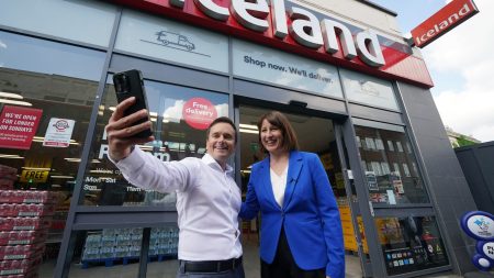 Iceland Reinstates Interest-Free Loan Program to Alleviate Household Budgetary Pressures