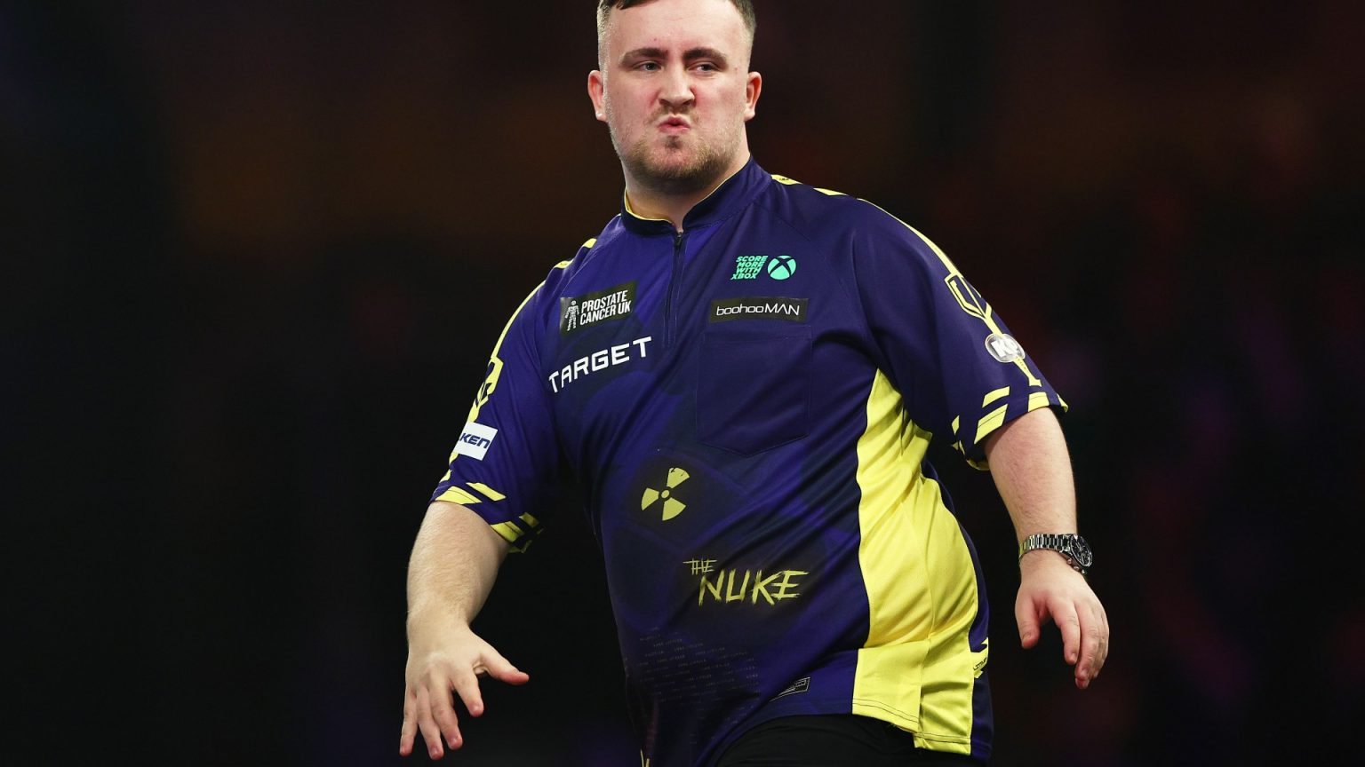 17-Year-Old Luke Littler Triumphs in World Darts Championship Opener Against Ryan Meikle