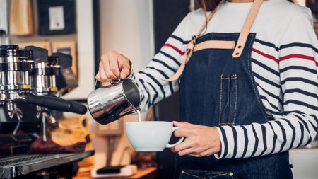 Major Coffee Chain Announces Closure of Popular Branch