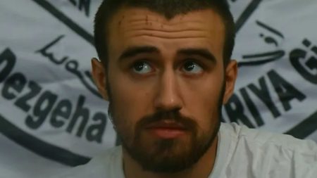British ISIS fighter Jihadi Jack makes urgent request from Syrian prison to be repatriated to Canada as mother criticizes UK government
