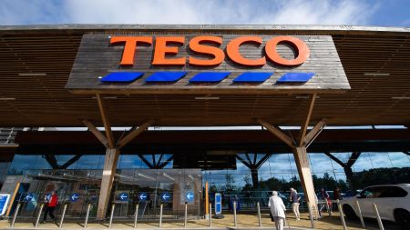 Tesco Sees Surge in Shoppers as Mini Dessert Prices Drop Ahead of Christmas
