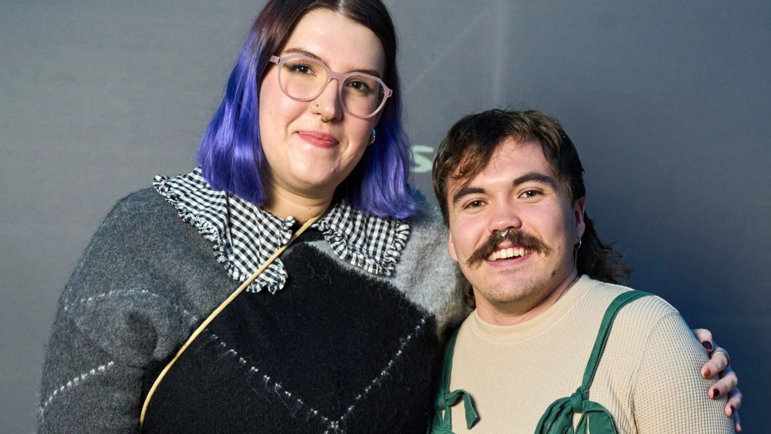 Best friends who bonded over four years of gaming finally meet in person and shake hands