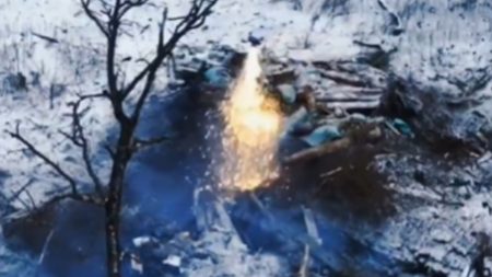 Ukrainian ‘Dragon Drone’ Deploys Thermite on Alleged Putin Bunker Before Self-Immolation