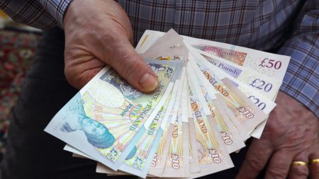 New Scheme Offers £200 Winter Fuel Payment to Eligible State Pensioners.