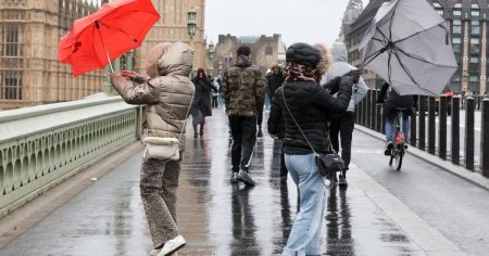 Storm Herminia (2025): Origins and Forecast