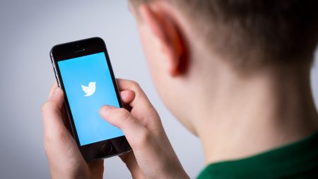 Tech Secretary Deems Australian Social Media Ban for Under-16s Improbable.