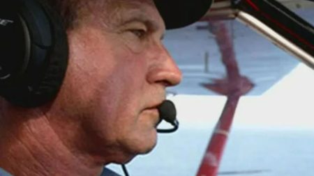 Two Pilots Killed in Plane Crash Following Ocean Impact; Investigation Launched