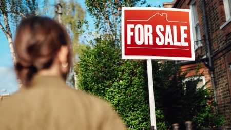 Major Bank Introduces Novel Mortgage Product Expanding Borrowing Capacity for First-Time Homebuyers