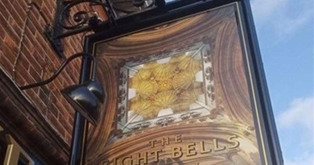 New pub sign leaves drinkers scratching their heads after historic blunder