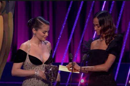 Watch Selena Gomez’s awkward BAFTAs blunder as star struggles to read out winner’s name