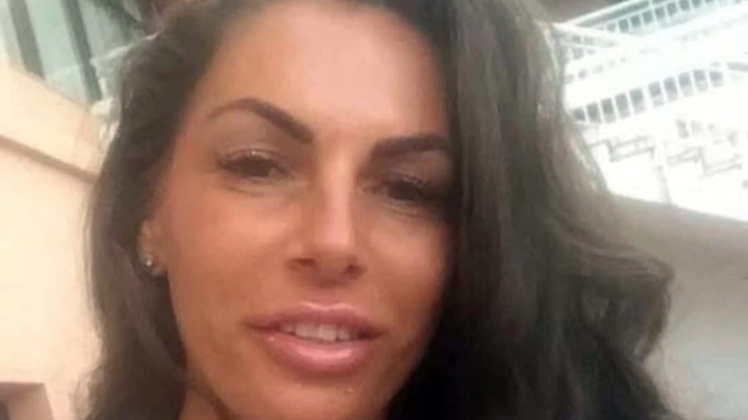 Mum, 43, shot dead by husband in ‘murder-suicide’ before he ‘jumped off QE2 bridge’ on Valentine’s Day, cops fear – The Sun