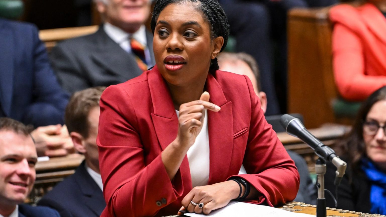 Left-wing lawyers ‘hacked’ justice system by using ECHR to fight deportations, Kemi Badenoch blasts