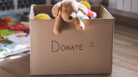 Five free ways to spread kindness on Random Acts of Kindness Day