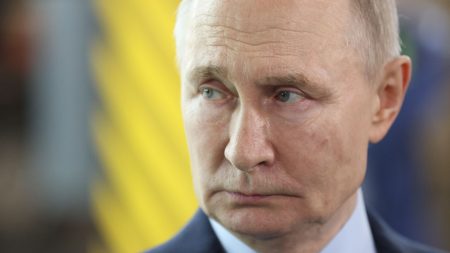 Putin’s deranged wish list & deadline for Trump talks revealed as delusional Vlad dreams of new Soviet empire