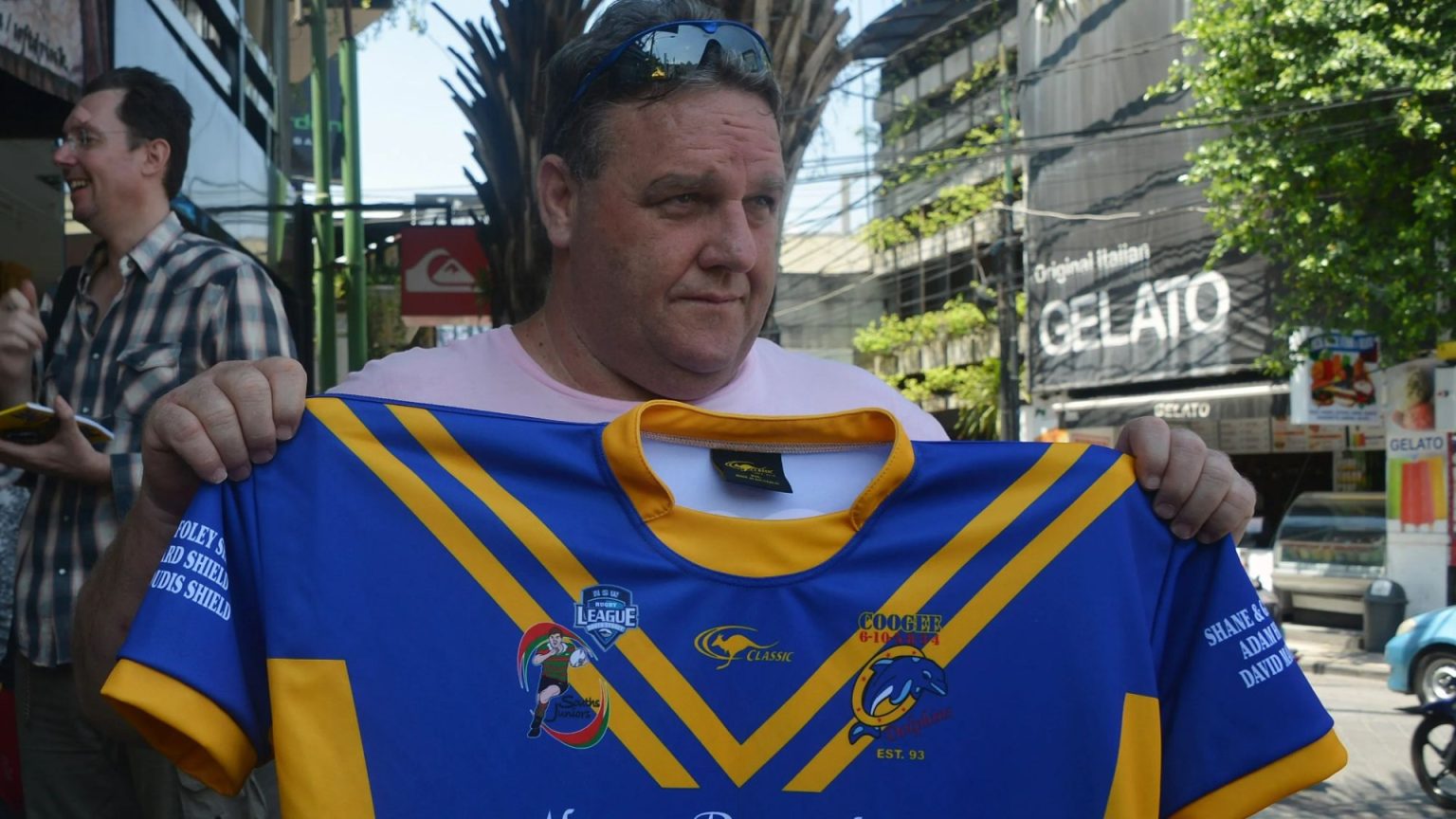 Bali bombings hero Erik de Haart dies suddenly after saving countless lives when he pulled victims from nightclub rubble