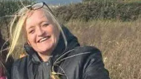 Fears grow for missing mum, 54, whose car was spotted near busy motorway 4 days ago as daughter begs ‘please come come’ – The Sun