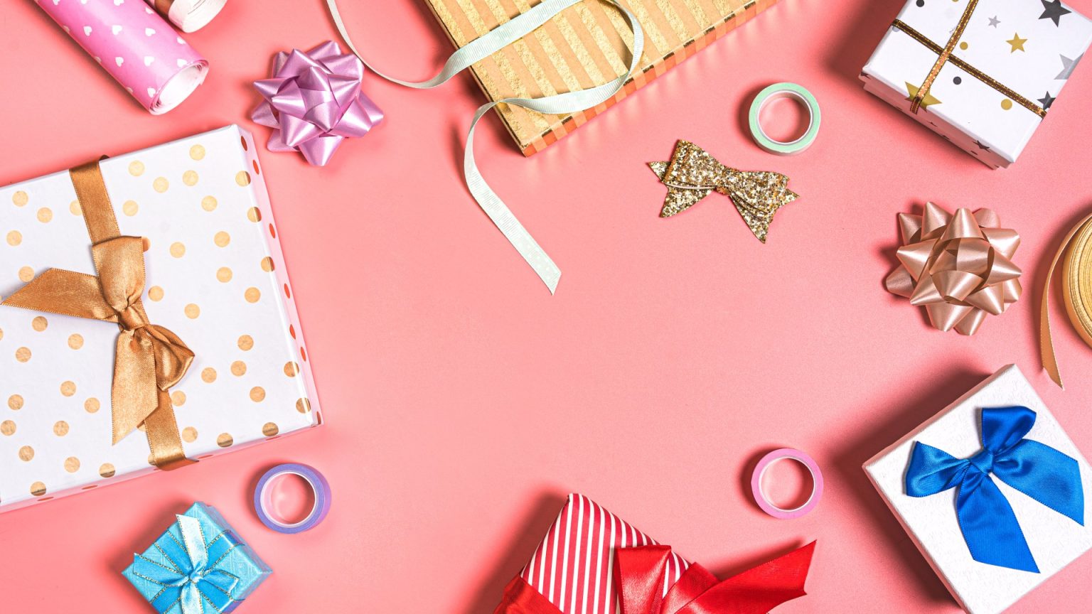 Last minute Valentine’s Day gifts that cost under £10 and will arrive before February 14