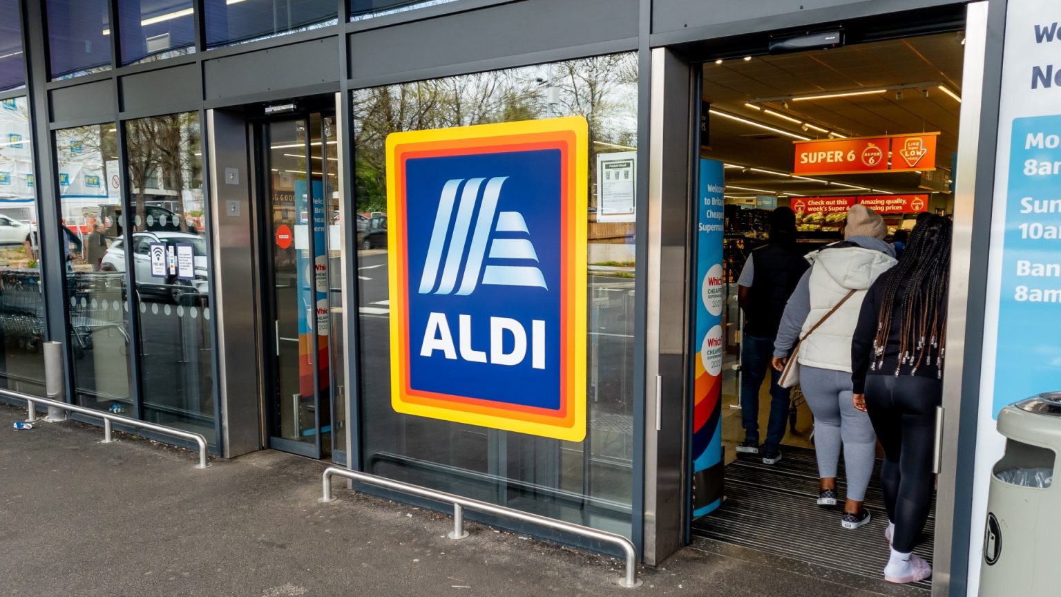 Aldi’s 9L air fryer hits shelves TODAY and it’s a whopping 67% cheaper than Ninja alternative