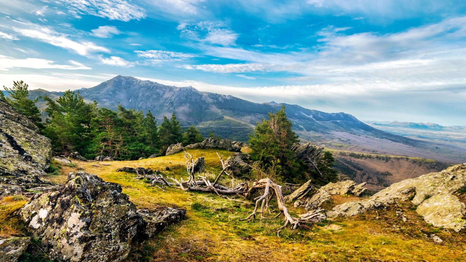 The Spanish walking trail that looks like New Zealand but is 2.5 hours from the UK & Lord Of The Rings fans will love it
