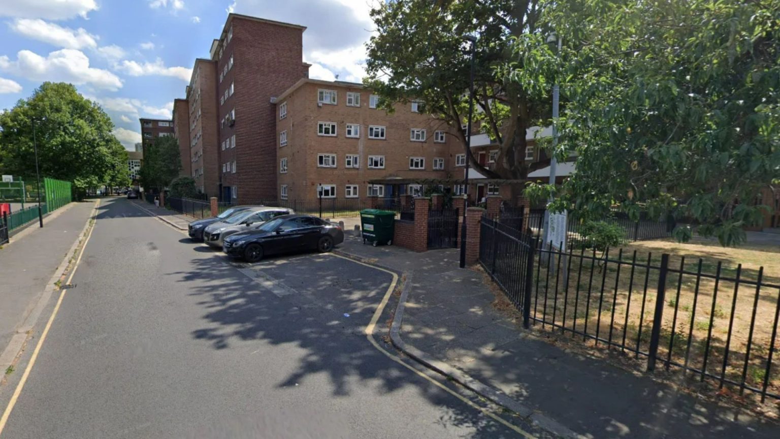 Teen boy, 16, shot dead on busy London street in broad daylight as manhunt launched for gunman