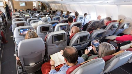 Clever ‘zoning’ trick that lets you pick the best seats on the plane every time