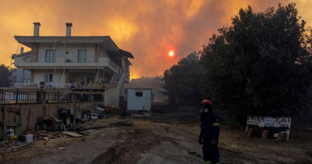 British tourists in Greece face new wildfire threat amid 44°C heatwave