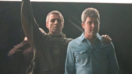 Watch the moment that ‘proves’ Oasis feud is finally over as Liam Gallagher pays emotional tribute to Noel live on stage