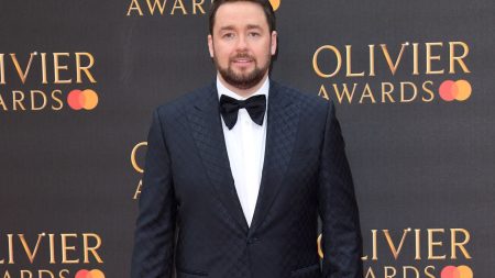 Jason Manford posts from his hospital bed after being forced to cancal gigs to have emergency surgery
