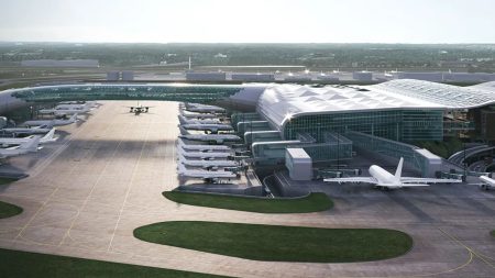 Major update on top UK airport expansion – shock bid would build costly third runway for fraction of price