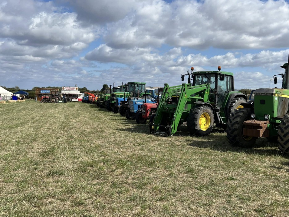 Man in his 50s dies after tractor crashes into hedges & parked vehicles at vintage car show as ‘drink driver’ arrested – The Sun