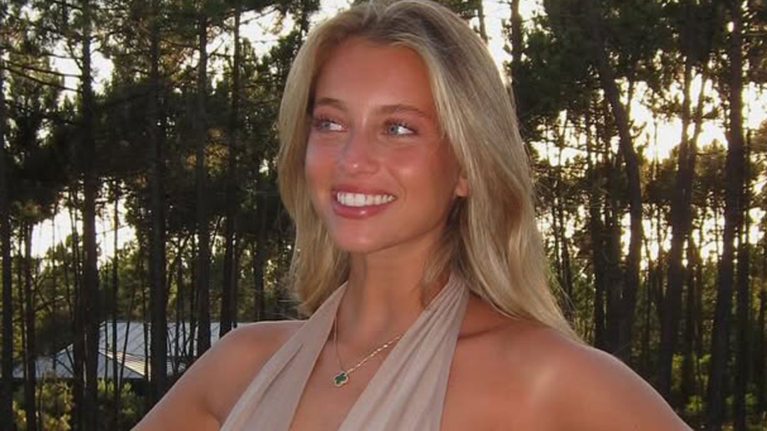 Lando Norris’ girlfriend Margarida Corceiro shows off major sideboob as she goes braless in risque outfit