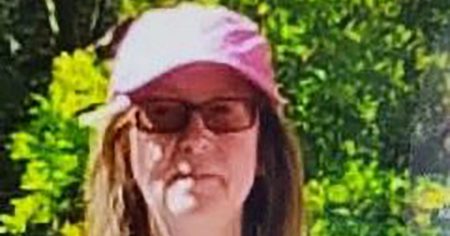 Brit missing in Greece was ‘warned not to swim into deep water’