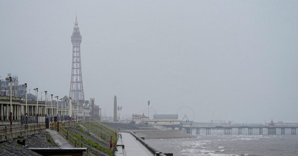 Storm Floris Live: Major festival cancelled and ‘danger to life’ warning issued | News UK
