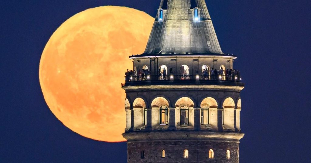 Stunning pictures show how Sturgeon Moon lit up skies around the world