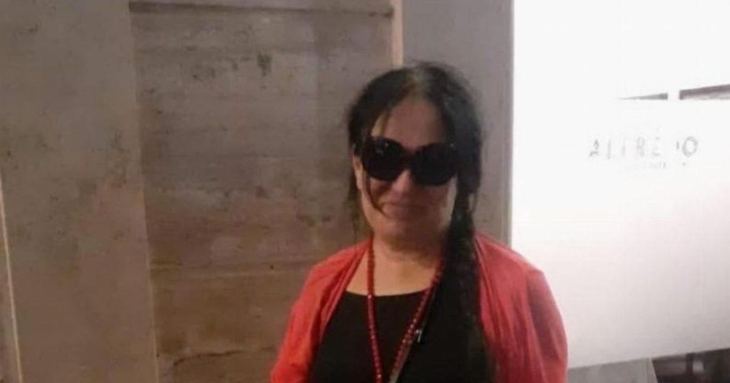 Tour guide dies after collapsing in searing heat while showing group around Rome’s Colosseum