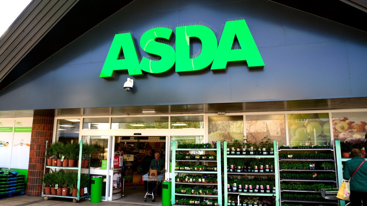 Asda is making huge changes to online grocery deliveries including refund shake-up