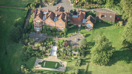 Ozzy Osbourne ‘buried near bat boxes’ put in trees on Bucks estate for the animals to thrive