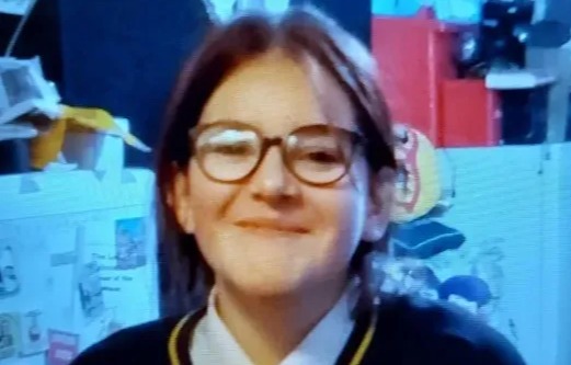 Frantic search for missing schoolgirl, 12, last seen in middle of the day in popular seaside town