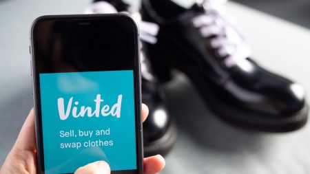 Vinted makes algorithm change to shopping feeds leaving customers fuming